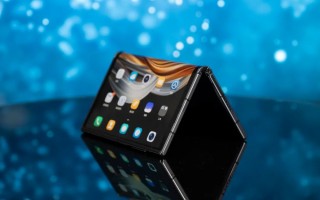 柔宇科技折叠 开合之间，纵享未来：9988元 柔宇FlexPai 2折叠屏手机上手体验